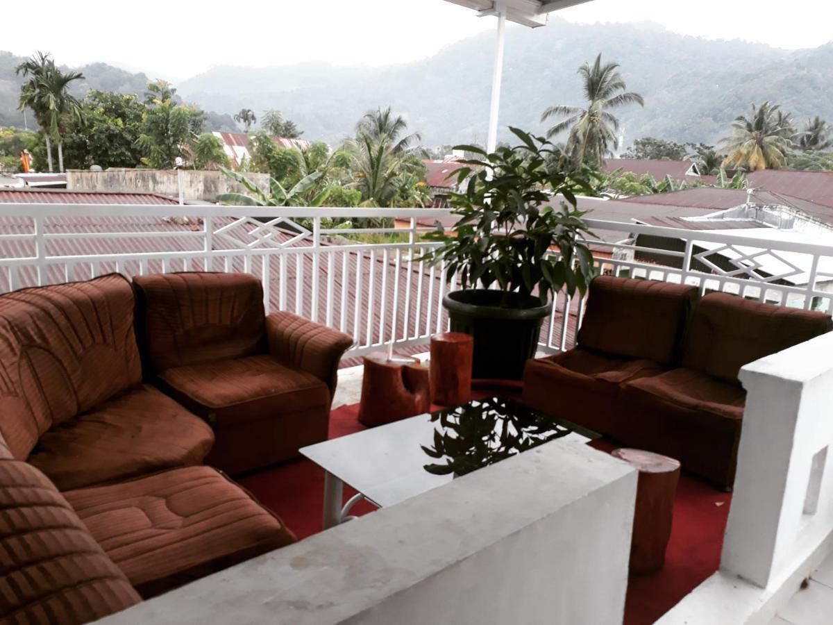 Bumimi Homestay Painan Екстериор снимка