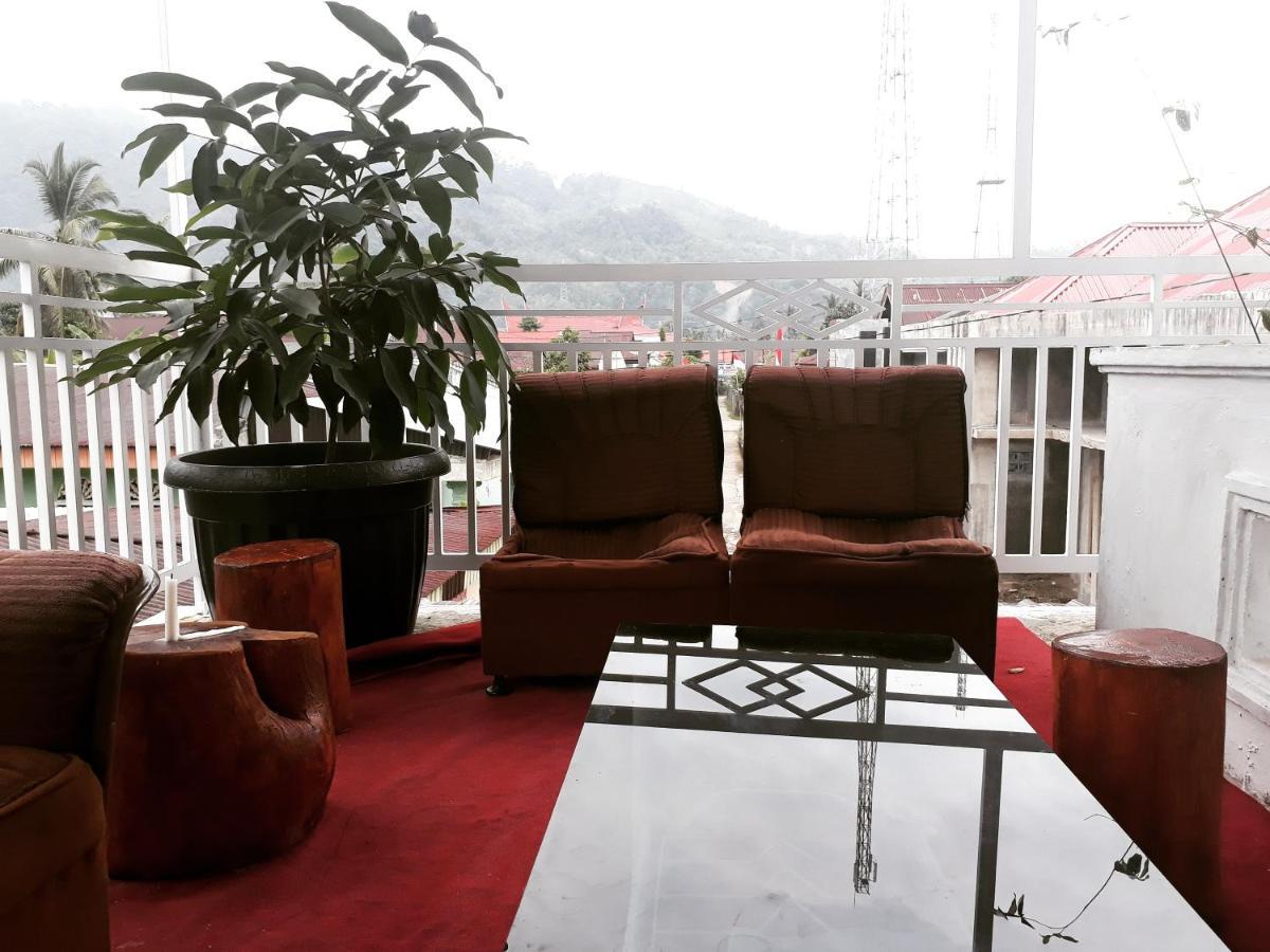 Bumimi Homestay Painan Екстериор снимка