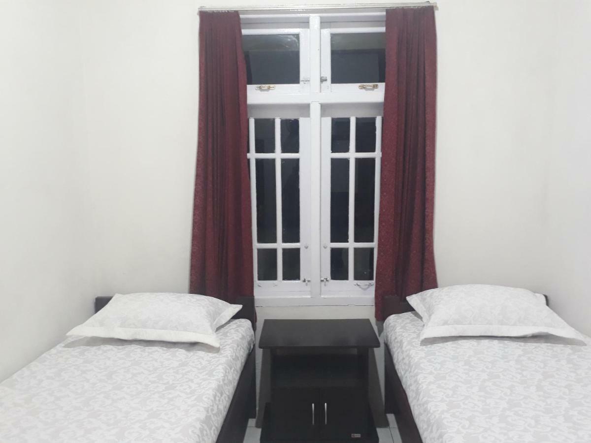 Bumimi Homestay Painan Екстериор снимка
